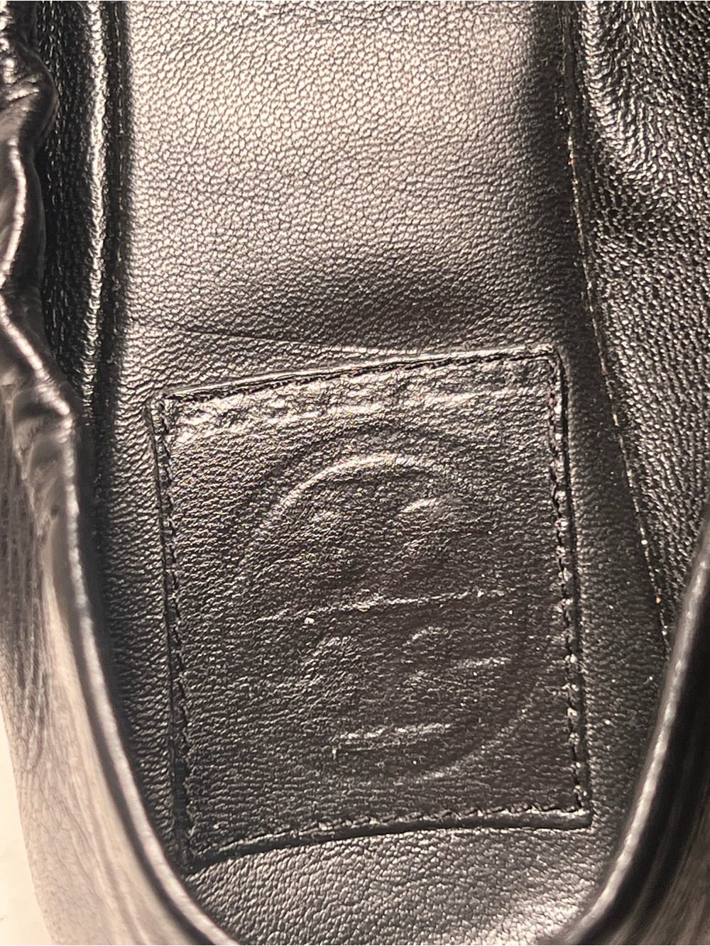 Tory Burch Ambrose black flats. Size 7.5 - Picture 2 of 5